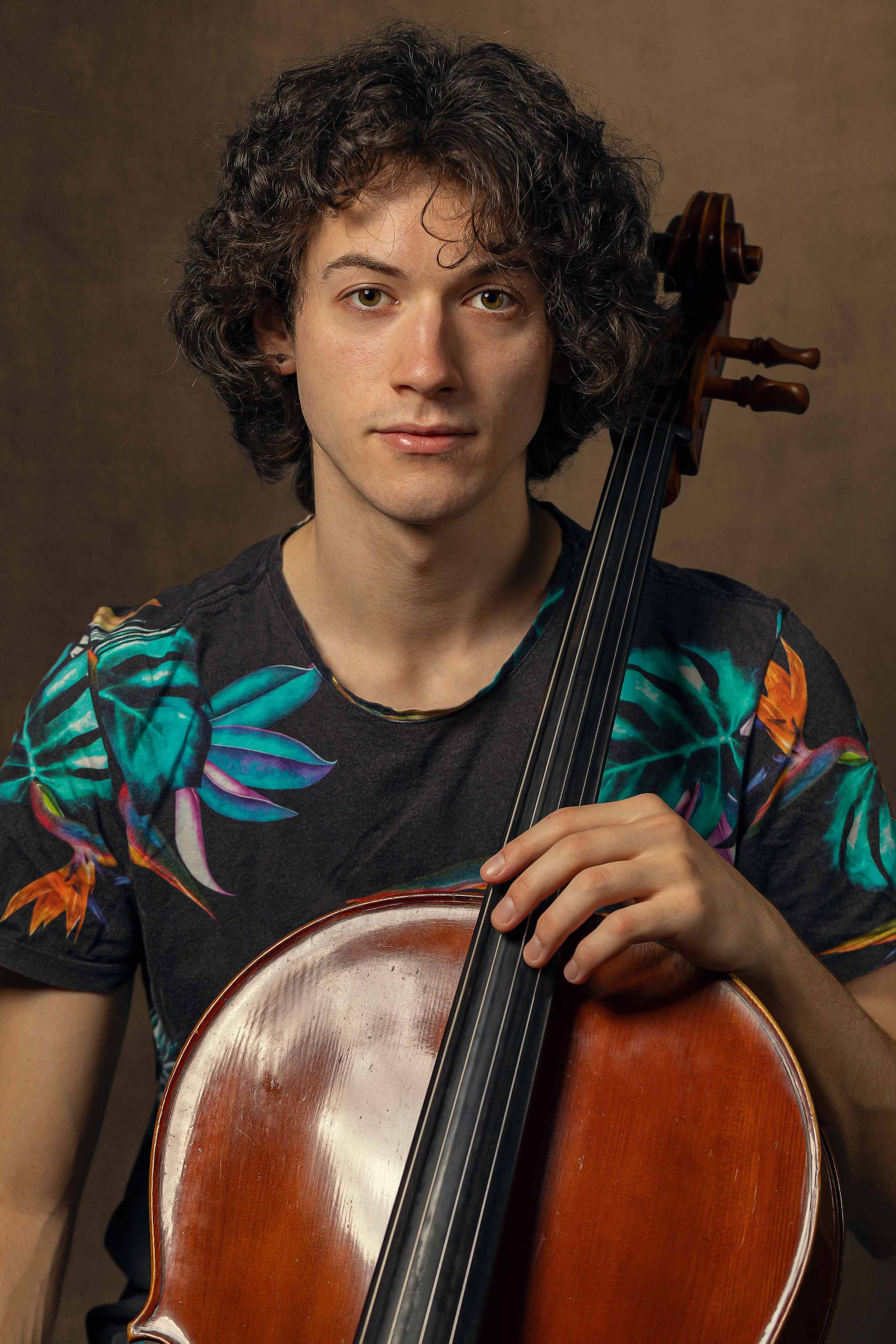 Young cellist